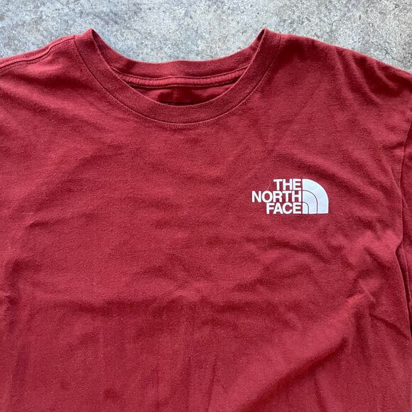 The North Face Maroon Graphic T-Shirt Men's L Never Stop Exploring Red Tee - Picture 4 of 7